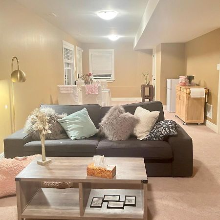 Cozy And Stylish Entire Suite In Halifax Bagian luar foto