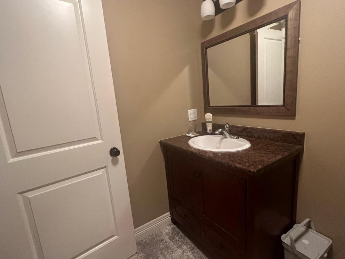 Cozy And Stylish Entire Suite In Halifax Bagian luar foto